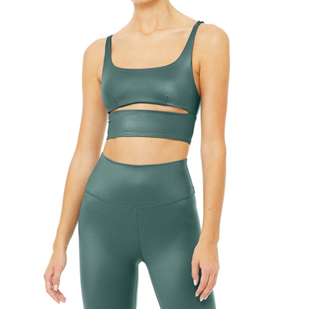 AloYoga Slit Shine Bra - Seagrass Shine size small